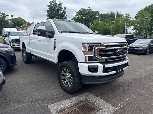 Used 2021 Ford F350 Lariat w/ Lariat Ultimate Package AWD/4WD image 3