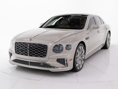 Used 2025 Bentley Flying Spur Plug-In Hybrid AWD/4WD image 1