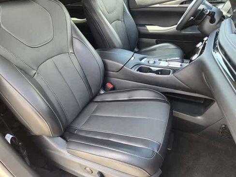 Used 2023 INFINITI QX60 Luxe w/ Cargo Package image 14