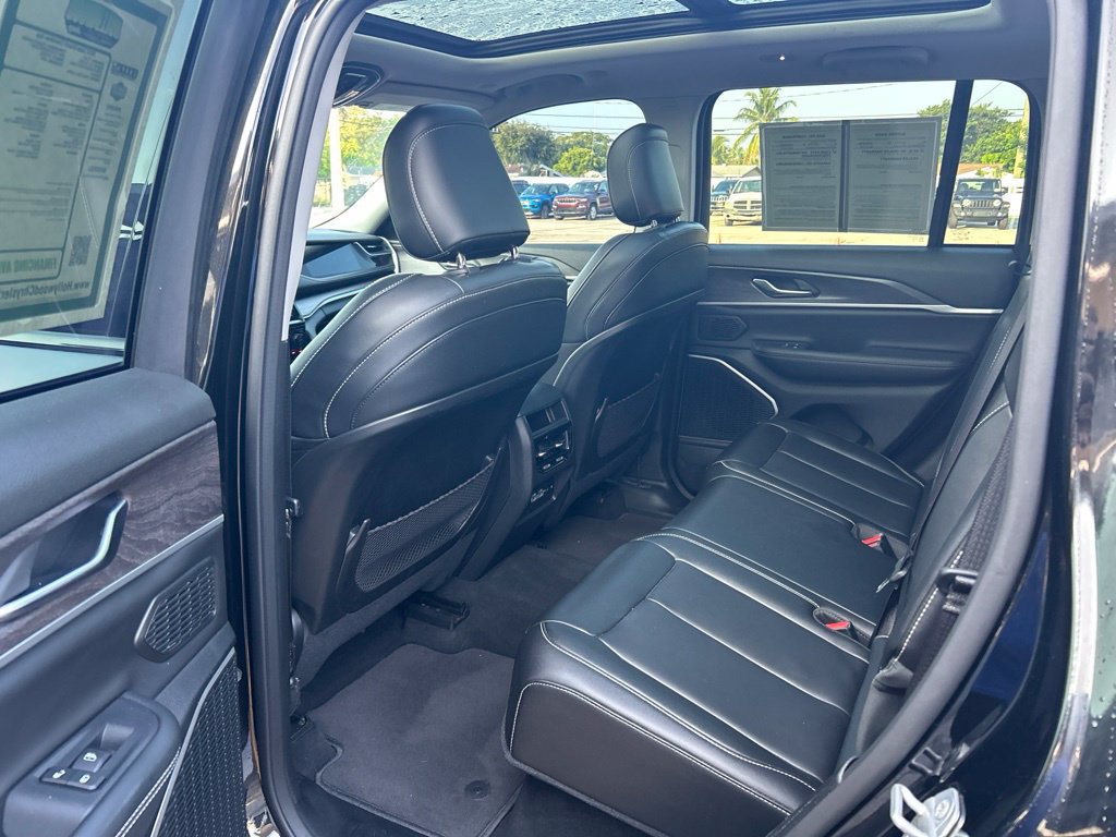 Used 2022 Jeep Grand Cherokee Limited 4xe AWD/4WD image 33