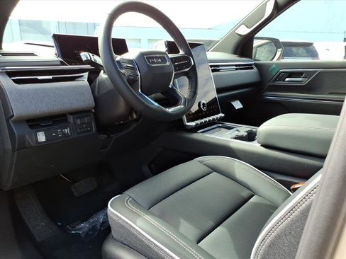 New 2026 GMC Sierra EV Elevation image 13