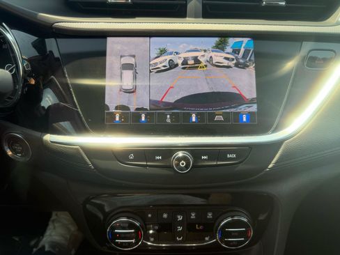 Used 2021 Buick Encore GX Select w/ Advanced Technology Package AWD/4WD image 19