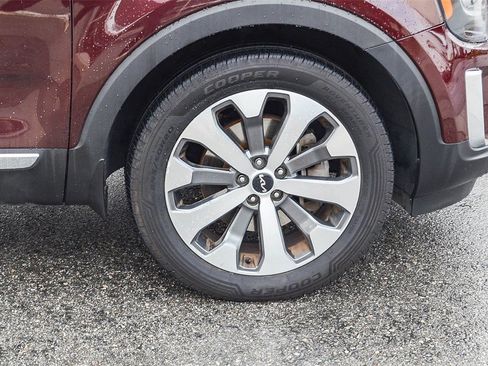 Used 2022 Kia Telluride EX w/ EX Premium Package image 10