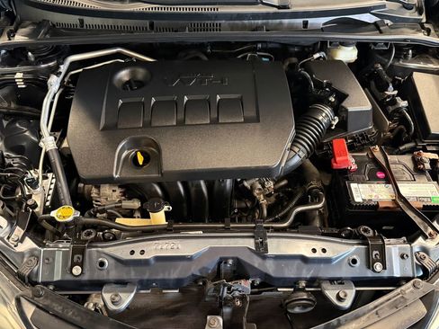 Used 2015 Toyota Corolla L image 20