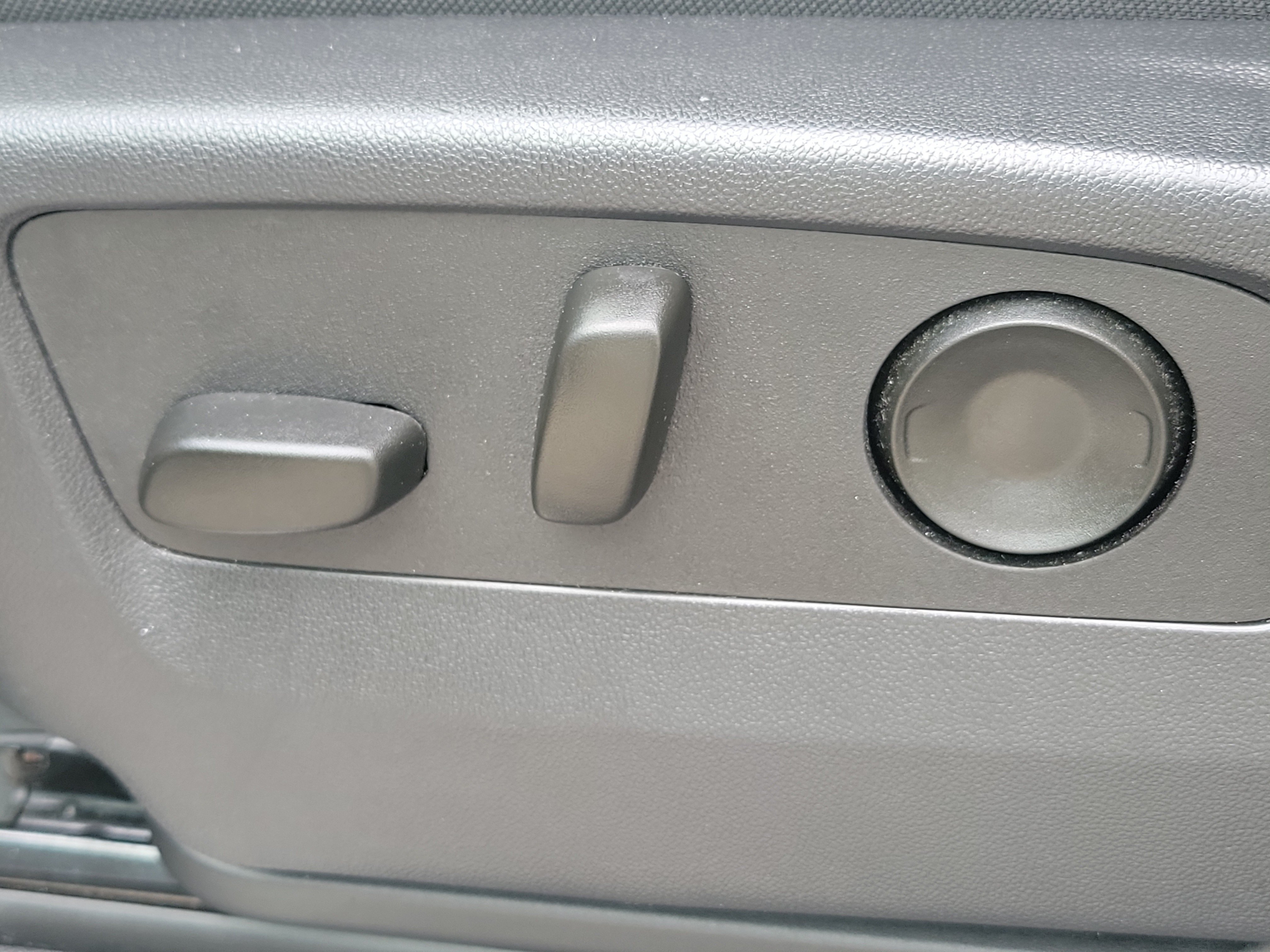 Certified 2026 Chevrolet Silverado 1500 RST RWD image 17
