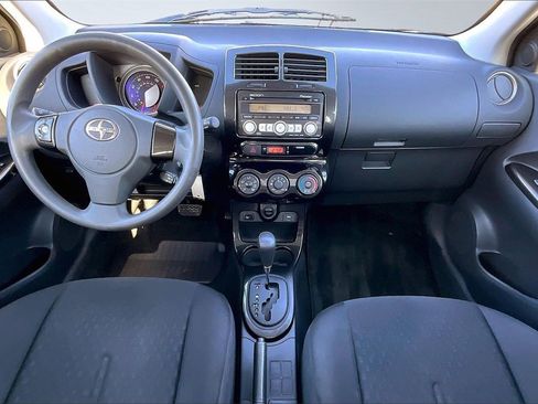 Used 2008 Scion xD image 16