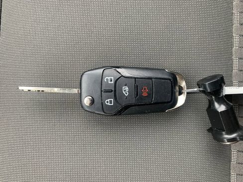 Used 2024 Ford Transit 350 XLT image 26