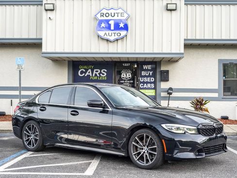 Used 2020 BMW 330i Sedan w/ Convenience Package RWD image 3