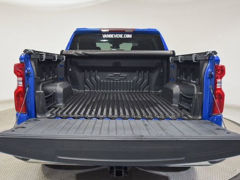 Used 2023 Chevrolet Silverado 1500 LT image 11