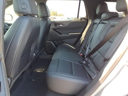 New 2026 Chevrolet Equinox LT image 14