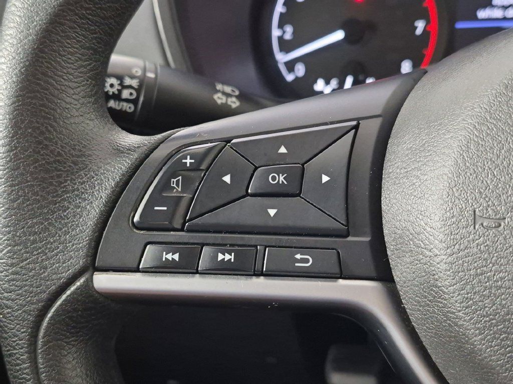 Used 2022 Nissan Altima 2.5 S FWD image 18