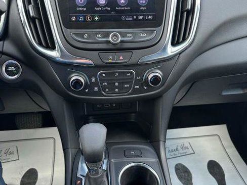 Used 2024 Chevrolet Equinox LT AWD/4WD image 27