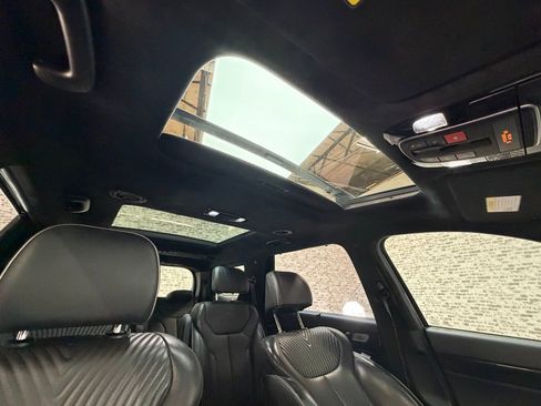 Used 2023 Hyundai Palisade Calligraphy image 10