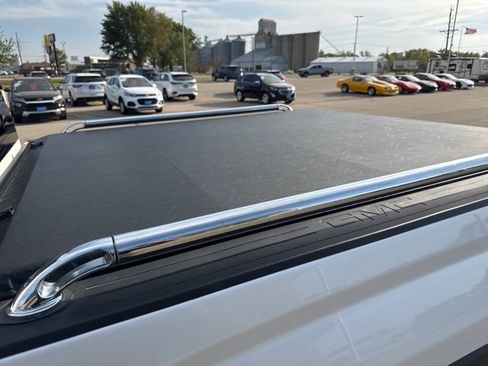 Used 2017 GMC Sierra 1500 Denali w/ Denali Ultimate Package image 5