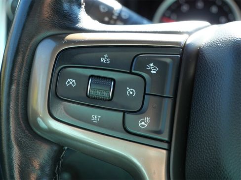 Used 2021 Chevrolet Silverado 1500 High Country image 24