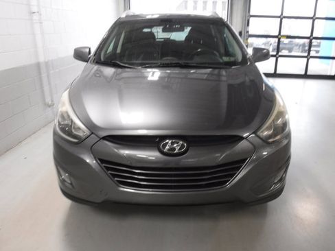 Used 2014 Hyundai Tucson SE image 4