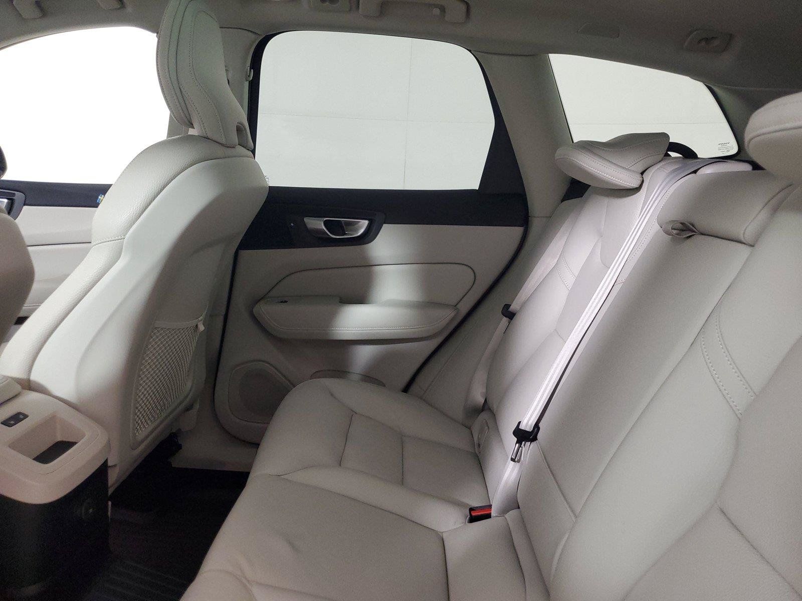 Used 2024 Volvo XC60 T8 Plus w/ Protection Package Premier AWD/4WD image 12