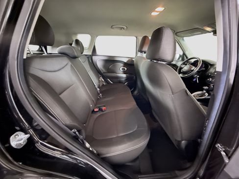 Used 2017 Kia Soul image 25