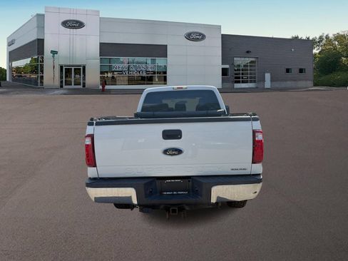 Used 2016 Ford F250 XLT AWD/4WD image 9