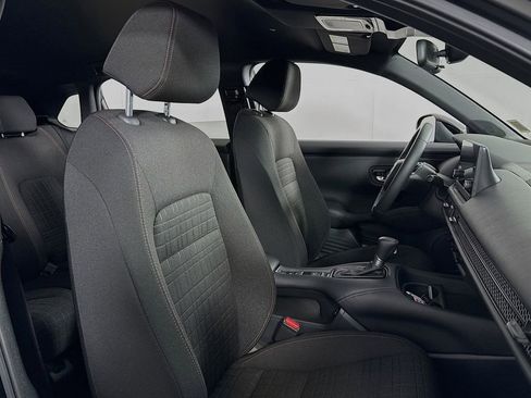 Certified 2025 Honda HR-V Sport image 35