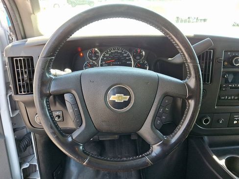 Used 2020 Chevrolet Express 3500 LS image 16