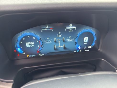 New 2025 Ford Bronco Outer Banks w/ Black Appearance Package image 19