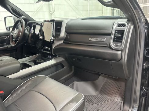 New 2026 RAM 2500 Laramie w/ Sport Appearance Package AWD/4WD image 10