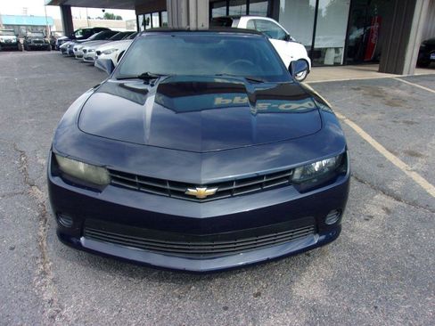 Used 2015 Chevrolet Camaro LS RWD image 3