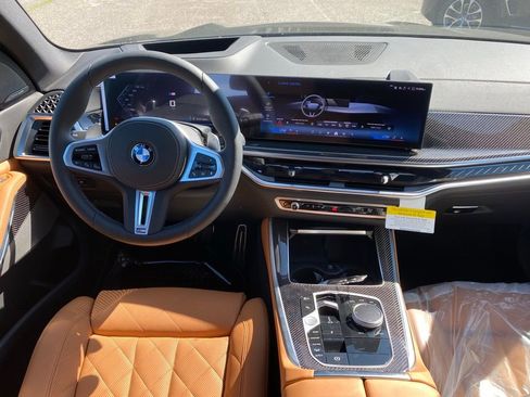 New 2026 BMW X5 M60i w/ Climate Comfort Package image 11