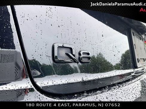Used 2021 Audi Q8 Premium Plus w/ Premium Plus Package AWD/4WD image 23