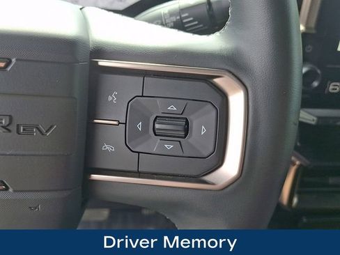 Used 2024 GMC Hummer EV 3X AWD/4WD image 8