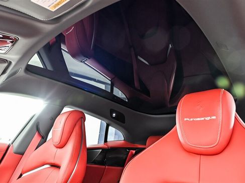 Used 2026 Ferrari Purosangue AWD/4WD image 27