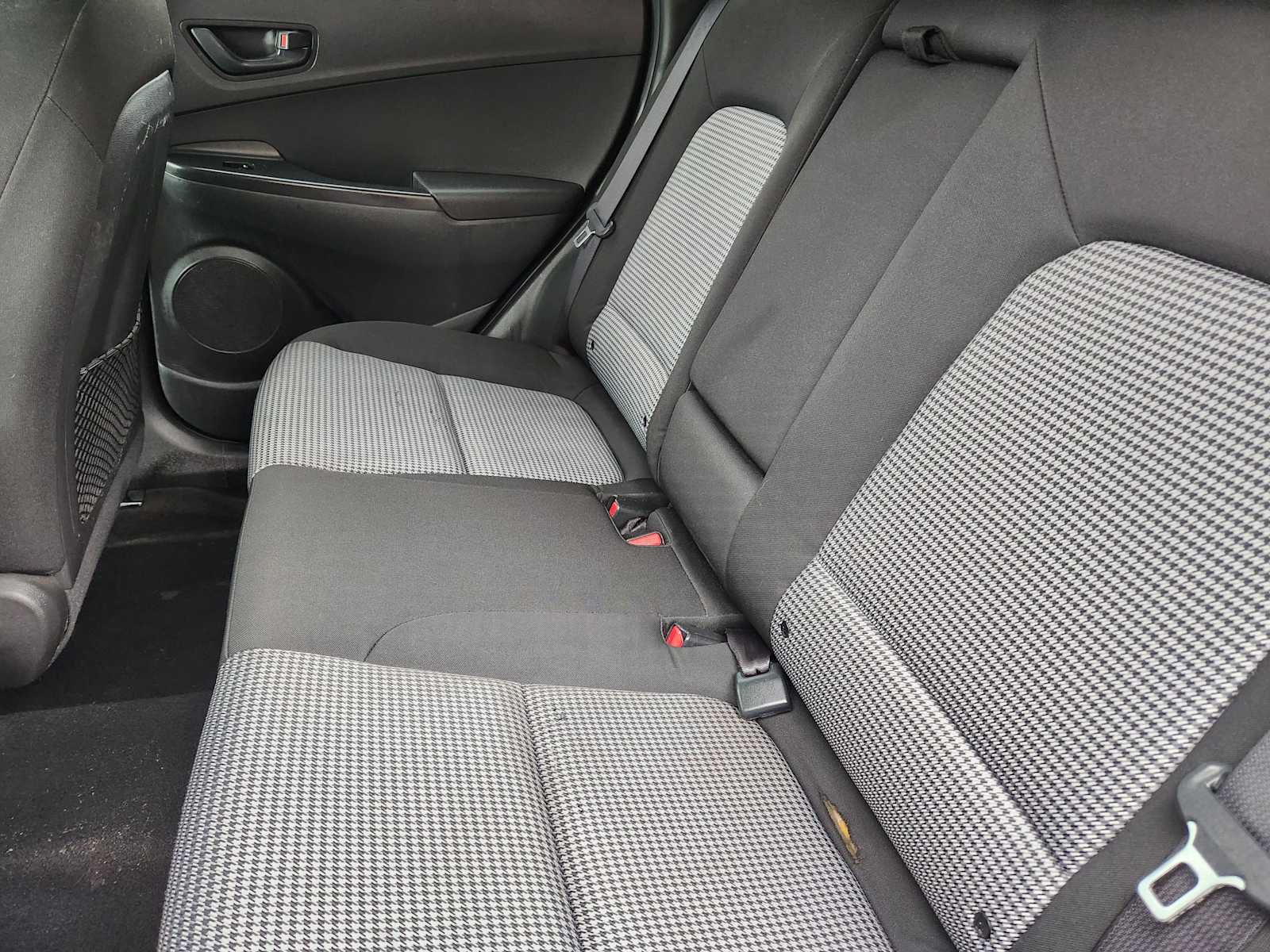 Used 2021 Hyundai Kona SEL AWD/4WD image 28