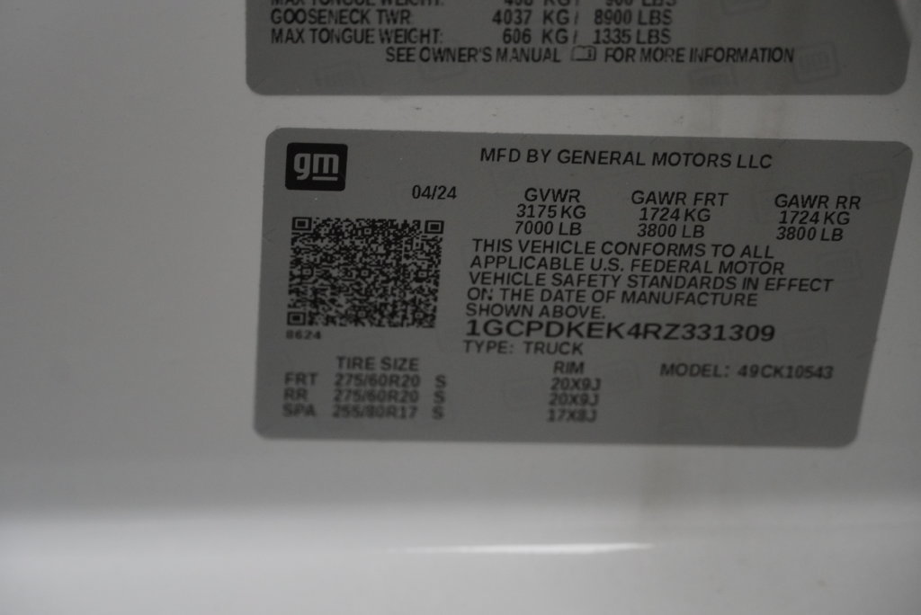 Used 2024 Chevrolet Silverado 1500 LT AWD/4WD image 44