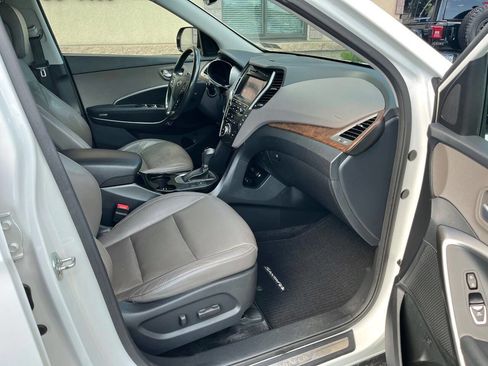 Used 2018 Hyundai Santa Fe SE w/ SE Premium Package 02 image 8