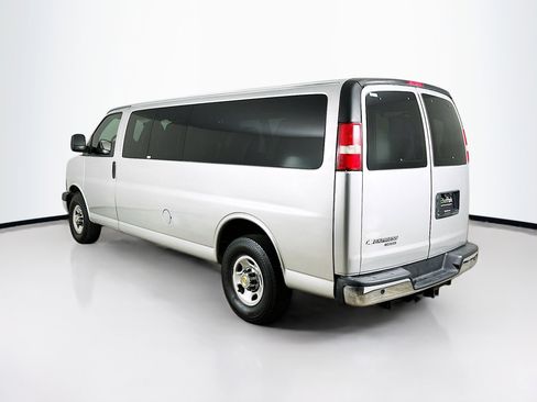 Used 2015 Chevrolet Express 3500 LT w/ LT Preferred Equipment Group image 5