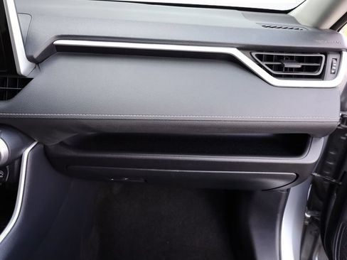 Certified 2025 Toyota RAV4 XLE AWD/4WD image 39