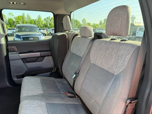 Used 2022 Ford F150 XLT w/ Equipment Group 302A High AWD/4WD image 13