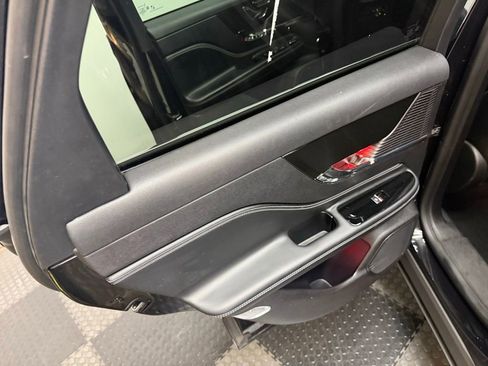 Used 2022 Lincoln Corsair AWD w/ Premium Package image 36