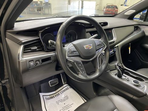 Used 2023 Cadillac XT5 Sportv image 24