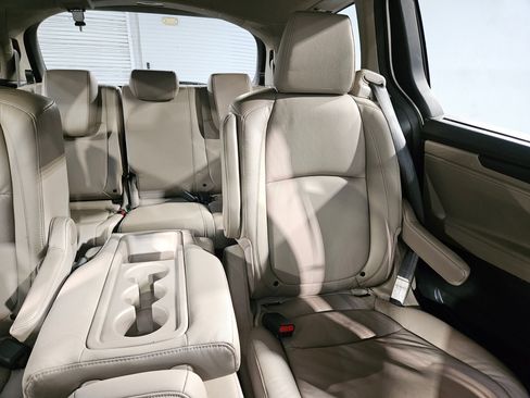 Used 2019 Honda Odyssey Elite image 14