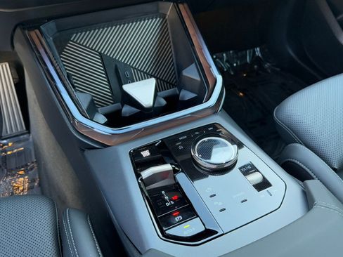 Used 2025 BMW X3 xDrive30i w/ Premium Package image 26