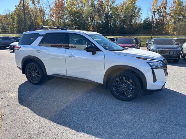 New 2026 Nissan Pathfinder SL AWD/4WD image 13