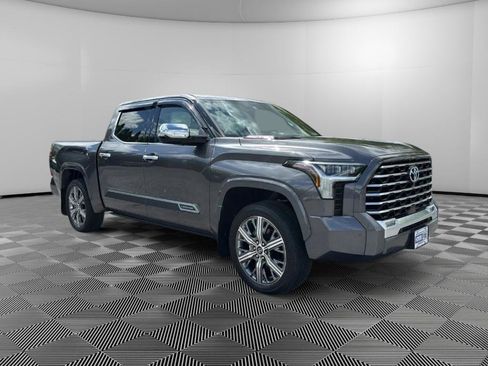 Used 2023 Toyota Tundra Capstone AWD/4WD image 2