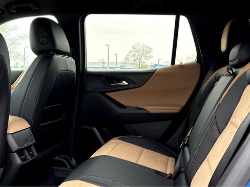 New 2026 Chevrolet Equinox ACTIV FWD image 19