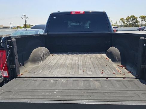 Used 2017 RAM 1500 Express w/ Black Ram 1500 Express Group AWD/4WD image 12