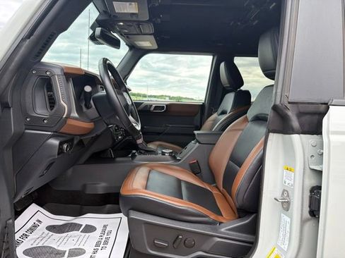 Used 2024 Ford Bronco Outer Banks AWD/4WD image 20