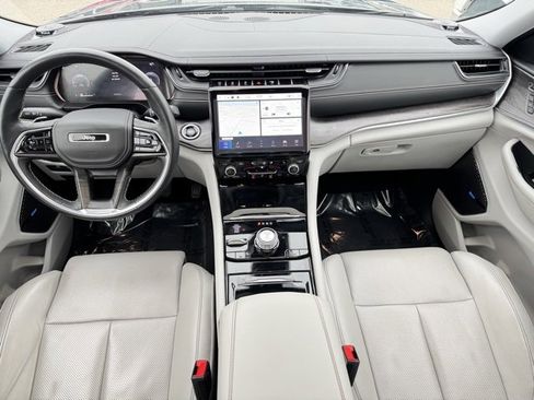 Used 2021 Jeep Grand Cherokee L Overland w/ Luxury Tech Group IV image 13