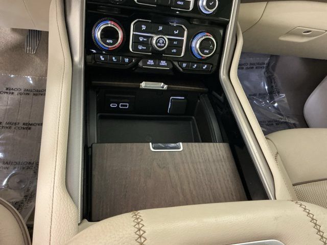 Used 2021 GMC Yukon Denali w/ Denali Ultimate Package AWD/4WD image 20