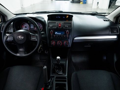 Used 2013 Subaru Crosstrek 2.0i Premium image 9